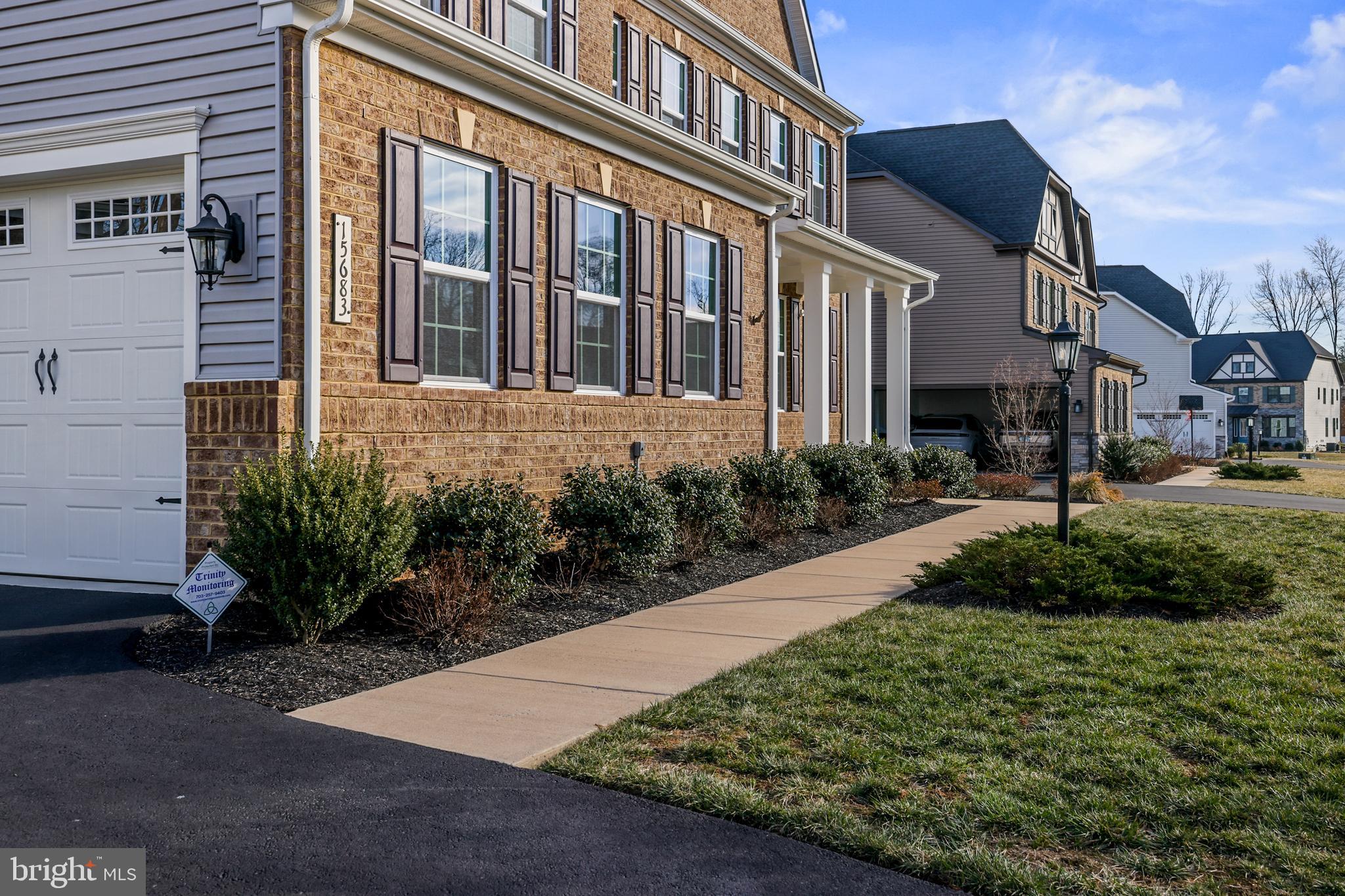 VIRGINIA CROSSING - Residential