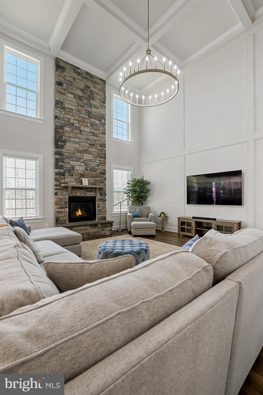 VIRGINIA CROSSING - Residential