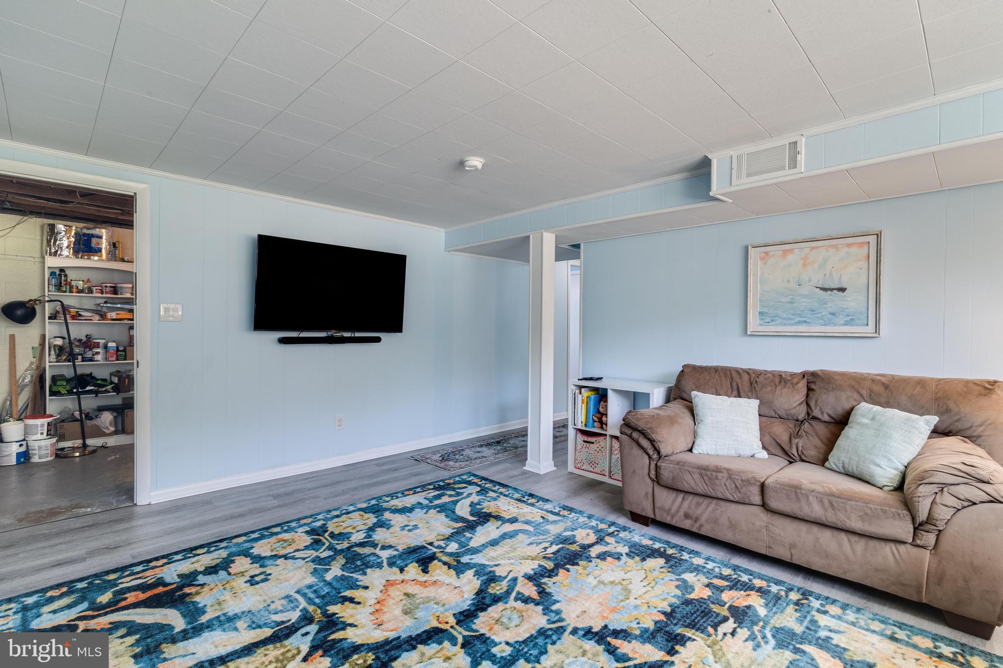 BRETON BAY ESTATES - Residential