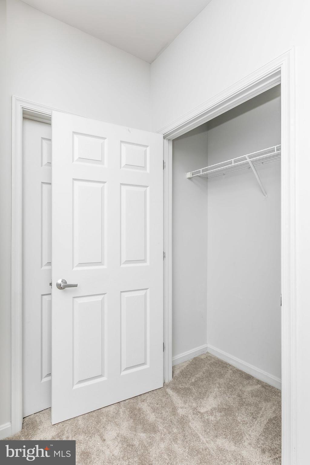 PIERSIDE AT HARBORVIEW - Residential Lease