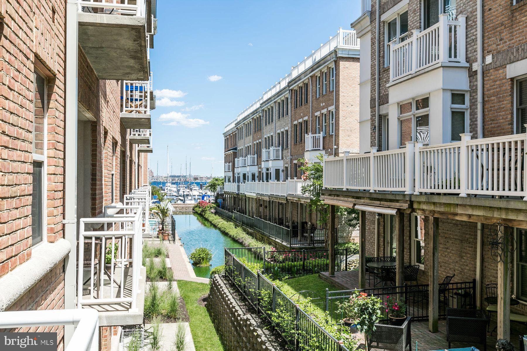 PIERSIDE AT HARBORVIEW - Residential Lease