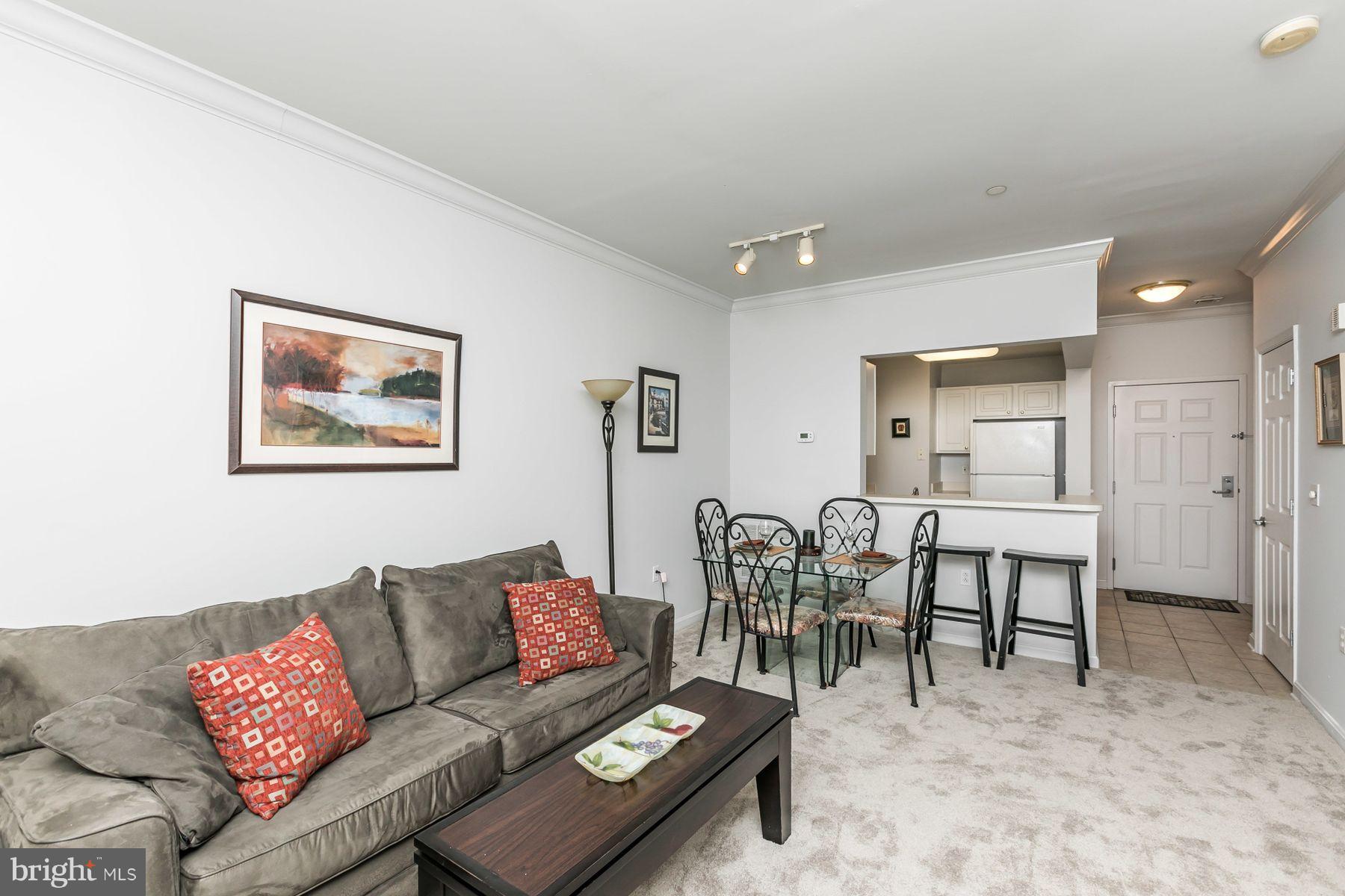 PIERSIDE AT HARBORVIEW - Residential Lease