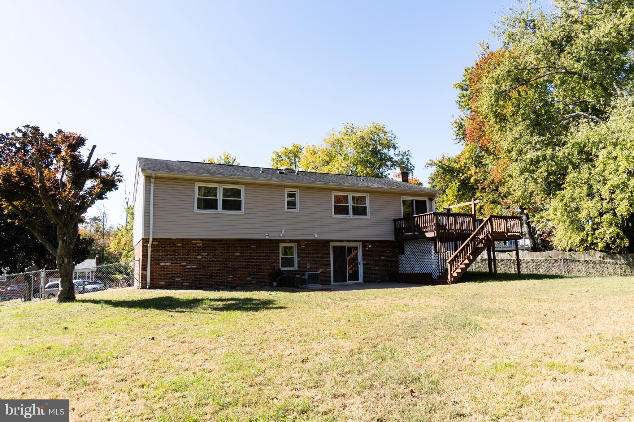 DALE CITY - Residential Lease