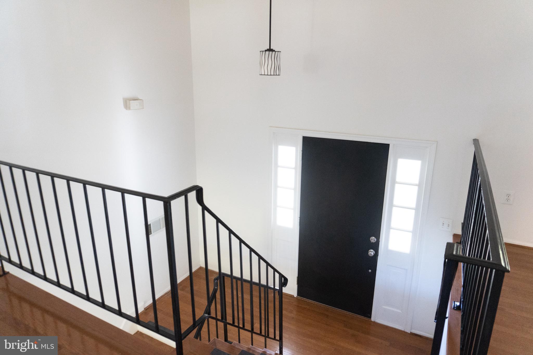 DALE CITY - Residential Lease