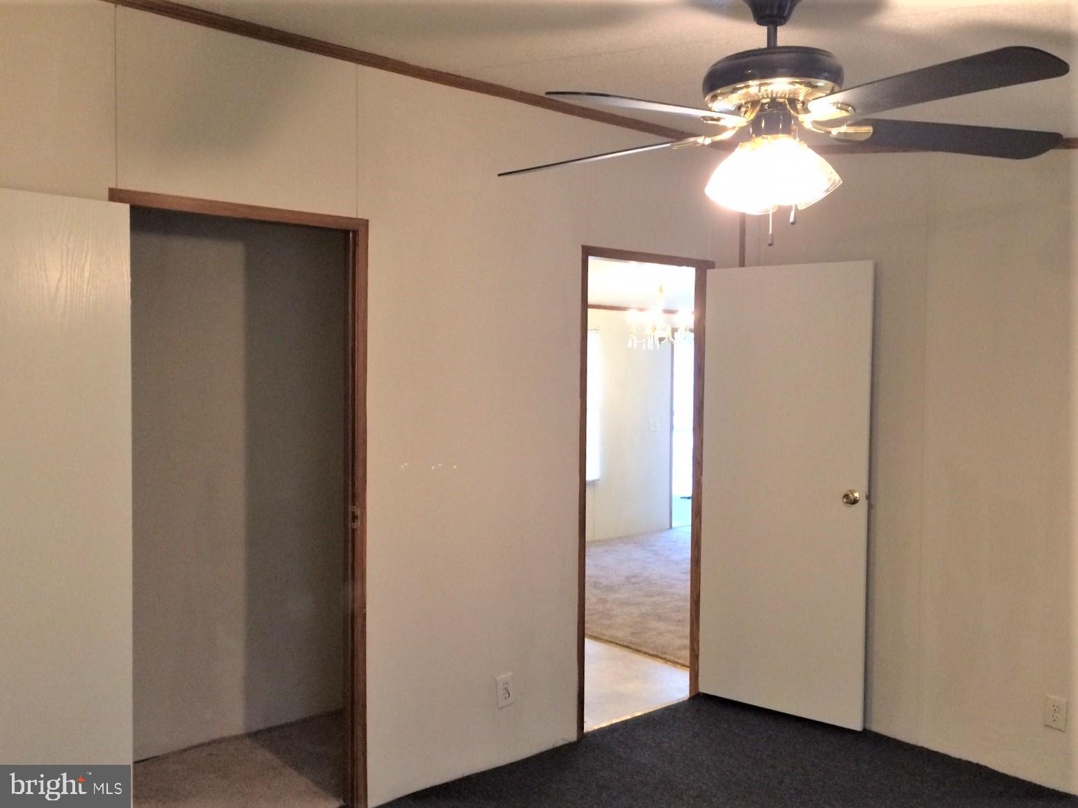 BOONE'S MOBILE ESTATES - Residential