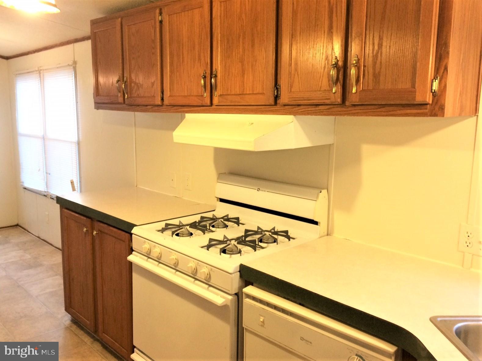 BOONE'S MOBILE ESTATES - Residential