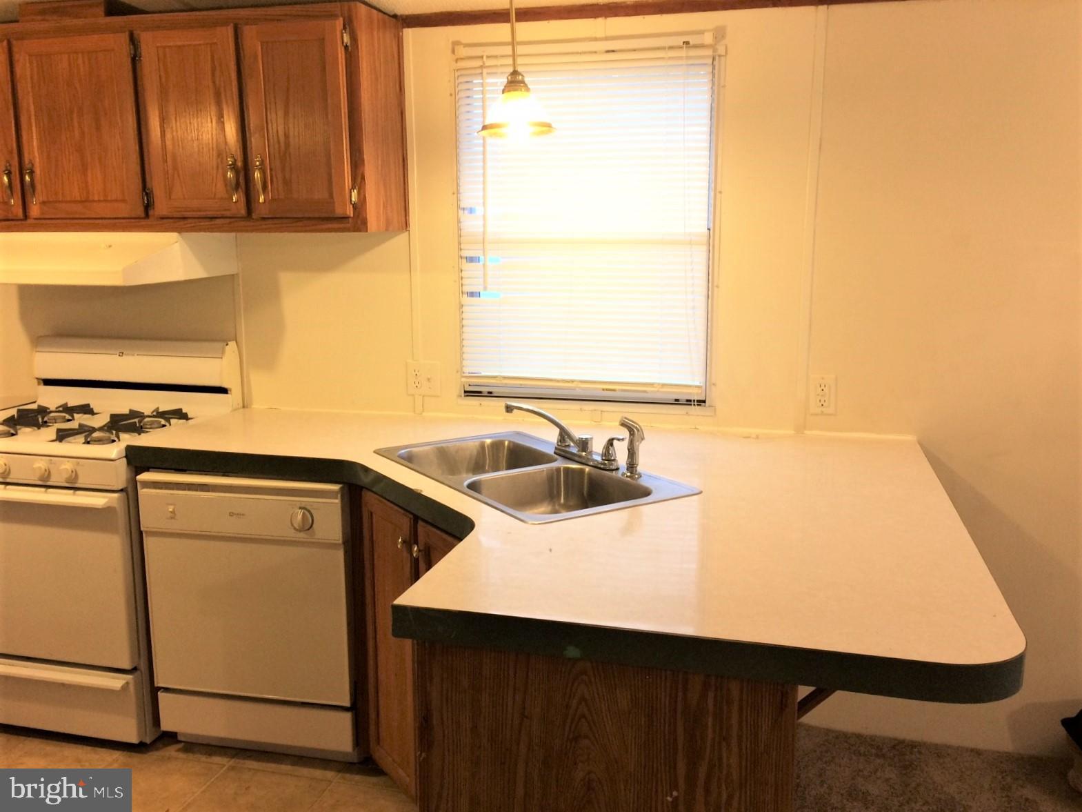 BOONE'S MOBILE ESTATES - Residential