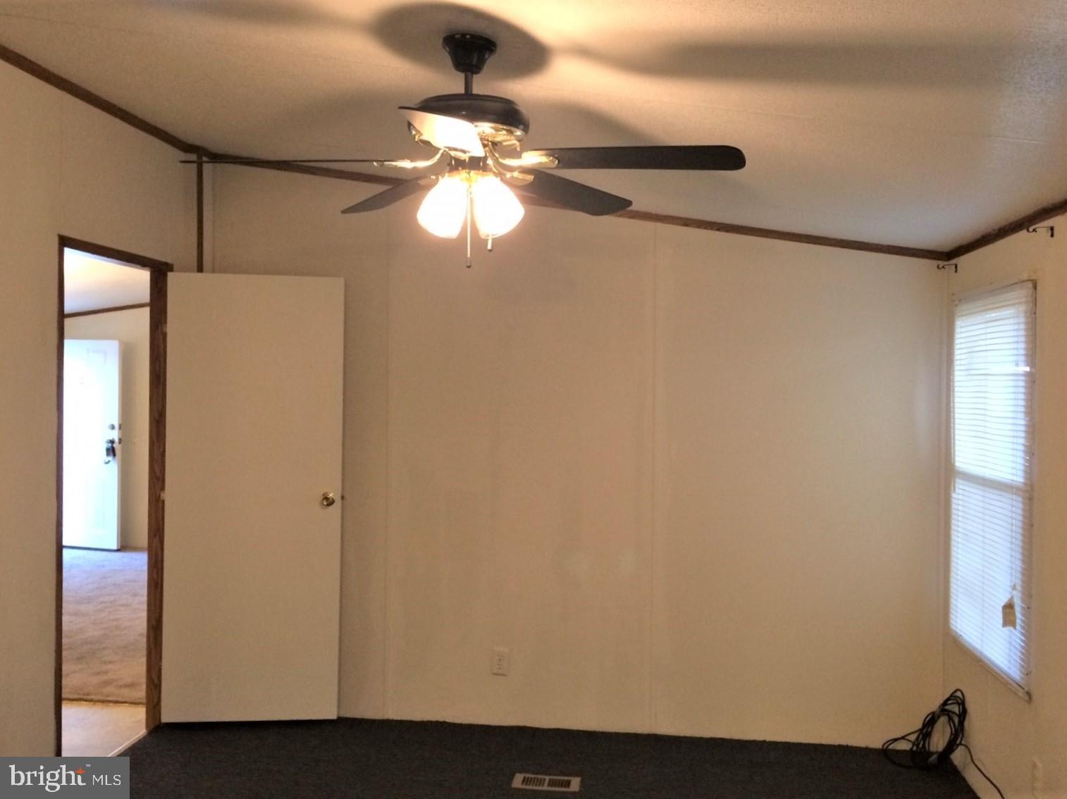 BOONE'S MOBILE ESTATES - Residential