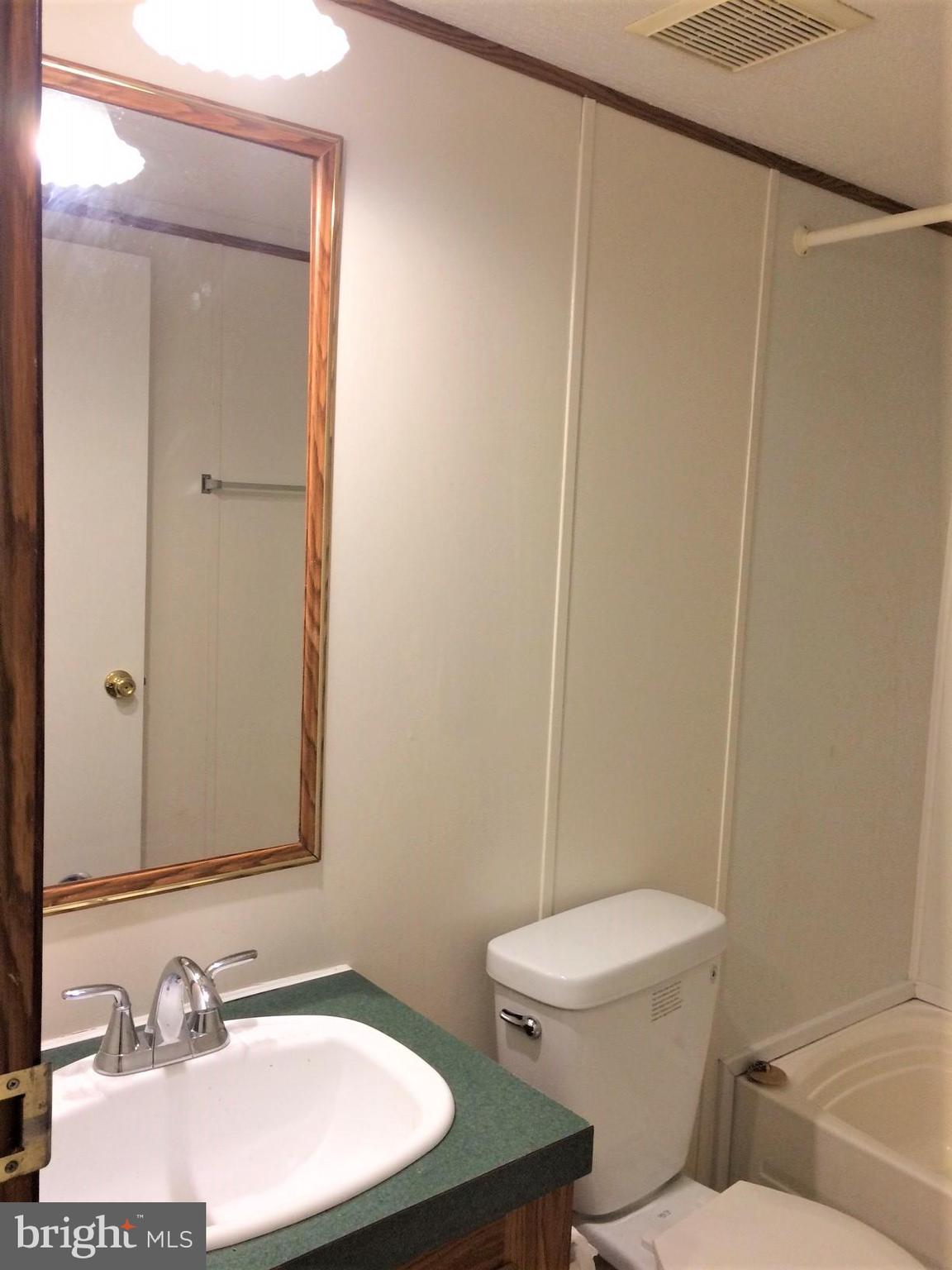 BOONE'S MOBILE ESTATES - Residential