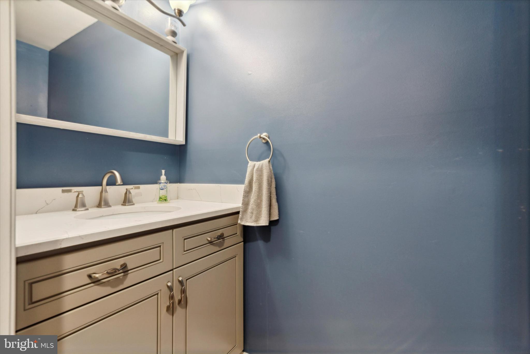 ROXBOROUGH - Residential Lease