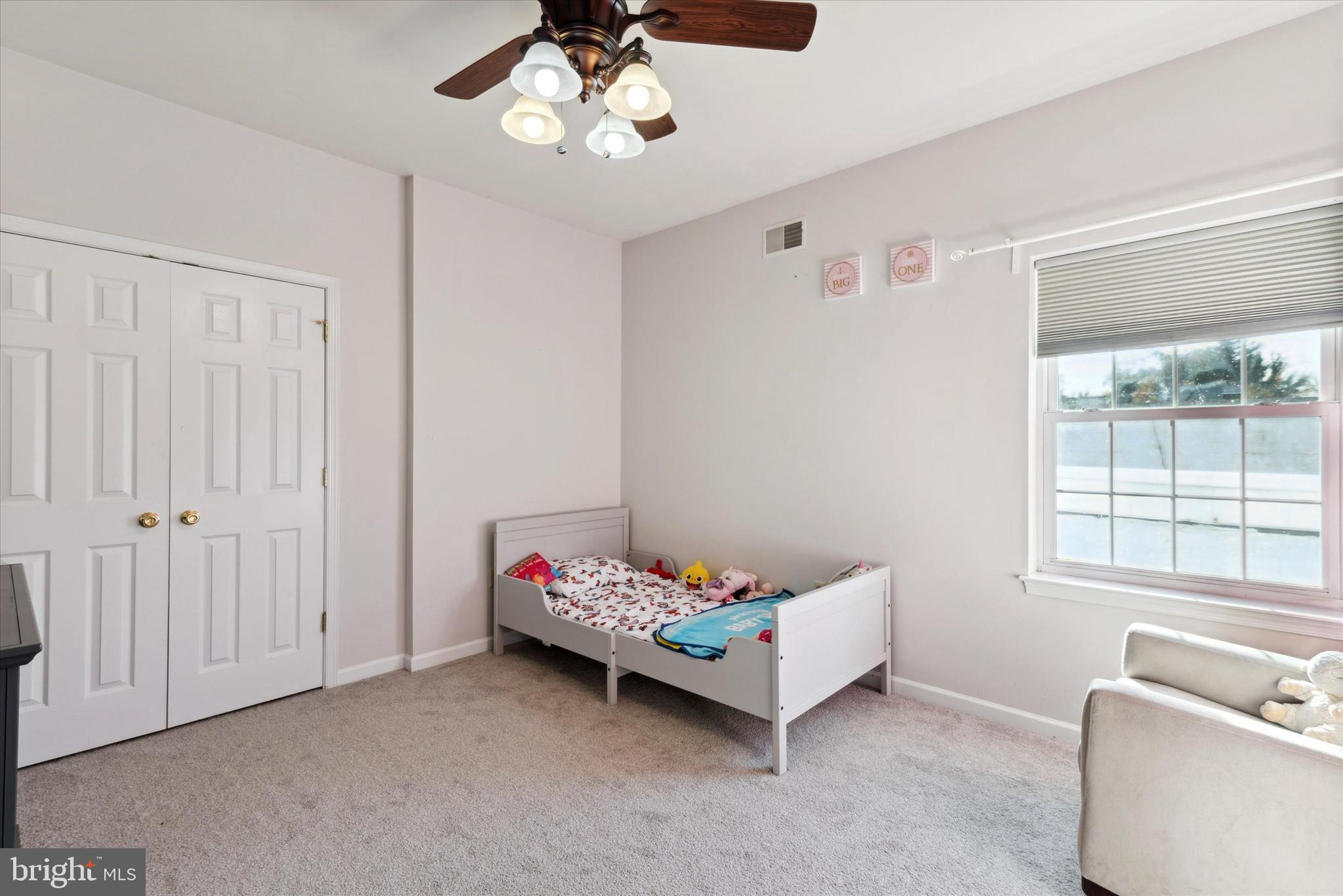 ROXBOROUGH - Residential Lease