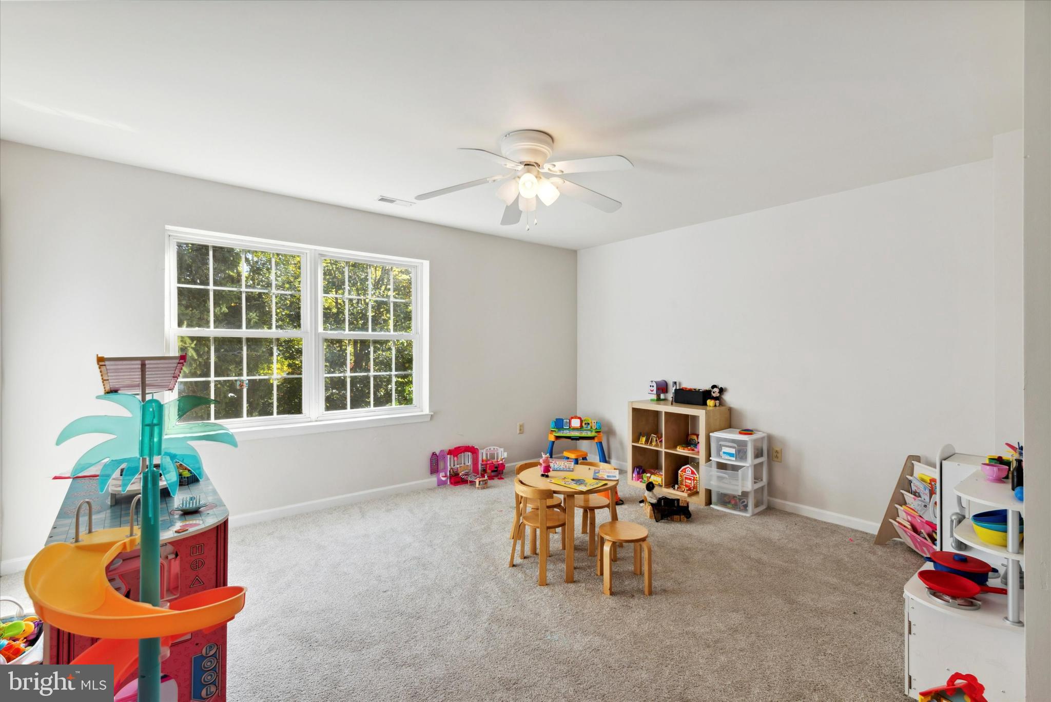 ROXBOROUGH - Residential Lease