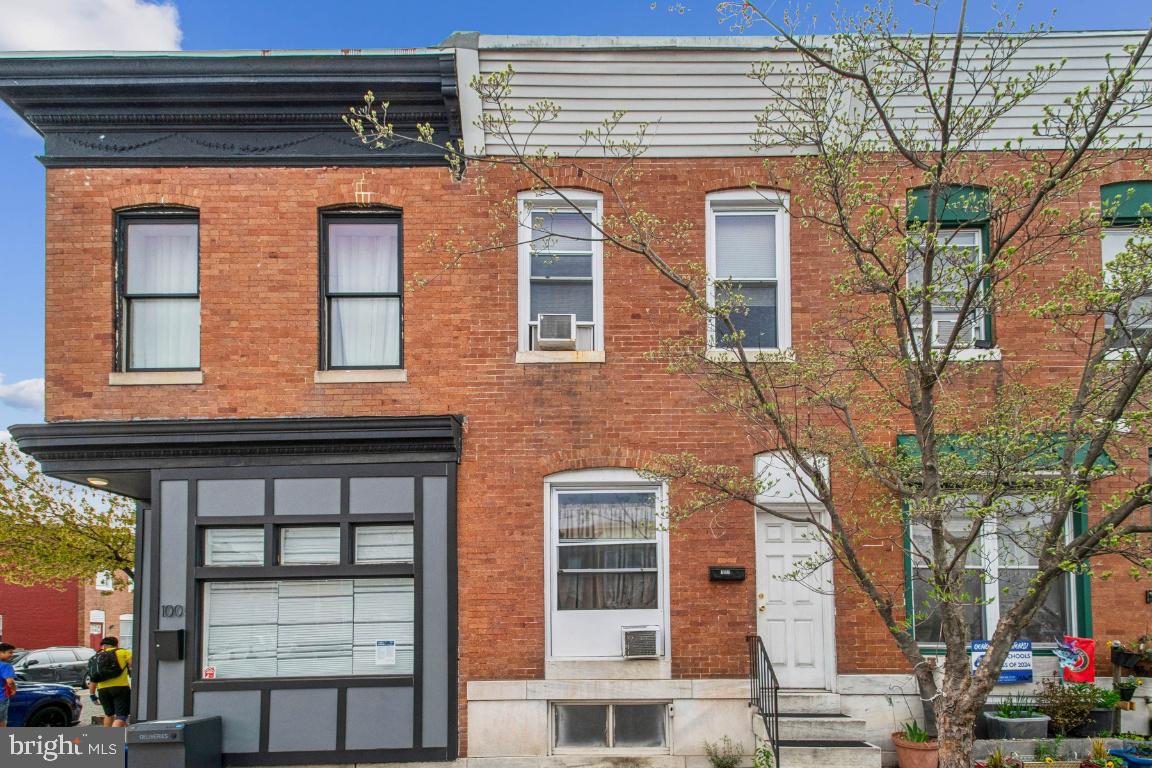 The property at 102 N East Ave, Baltimore, MD 21224 is a residential home located in the Patterson Park area. It has been described as a 3-bedroom, 1-bathroom house with approximately 1456 square feet of living space. The home features an open floor plan, including a fenced in patio, stainless steel appliances, and high ceilings.
Possible 40-70k Grant money for first time home buyers. Buyers, please call listing agent!
