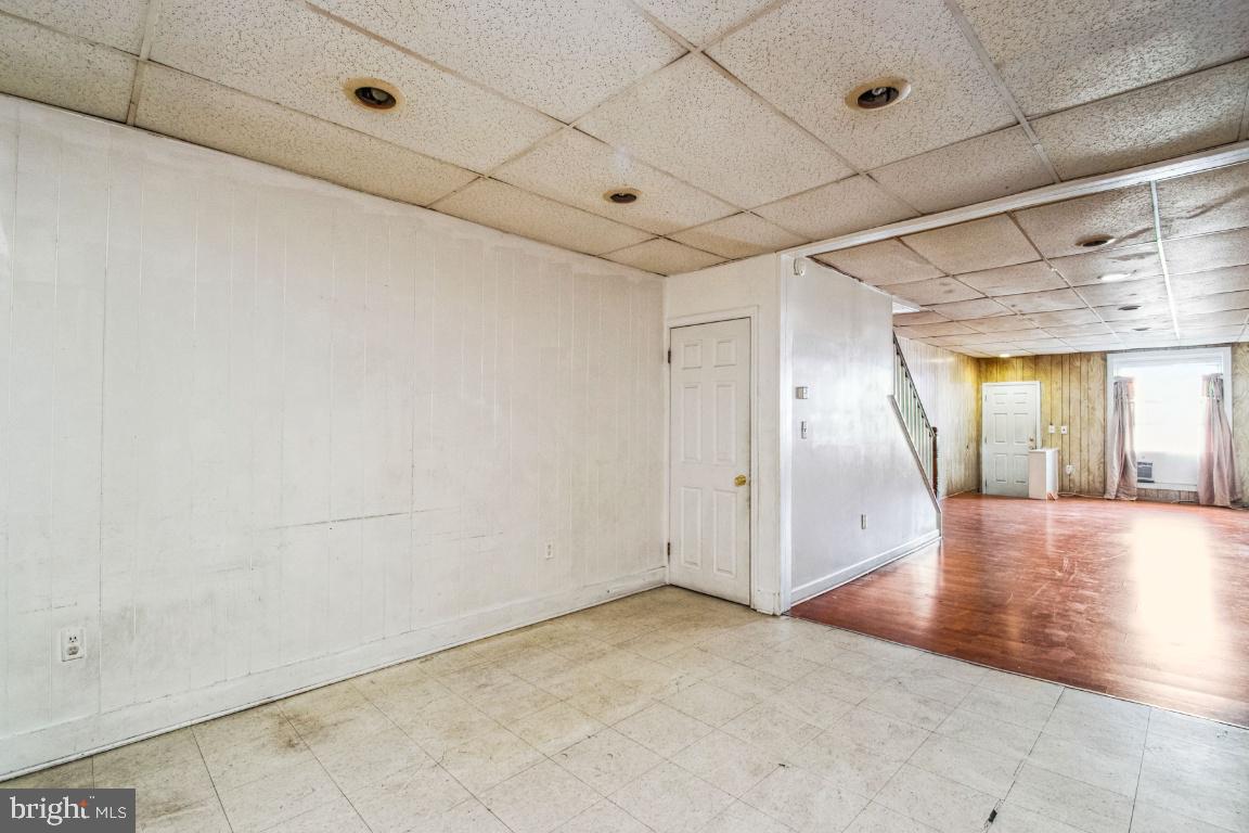 HIGHLANDTOWN - Residential Lease