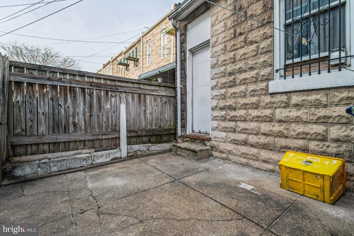 HIGHLANDTOWN - Residential Lease