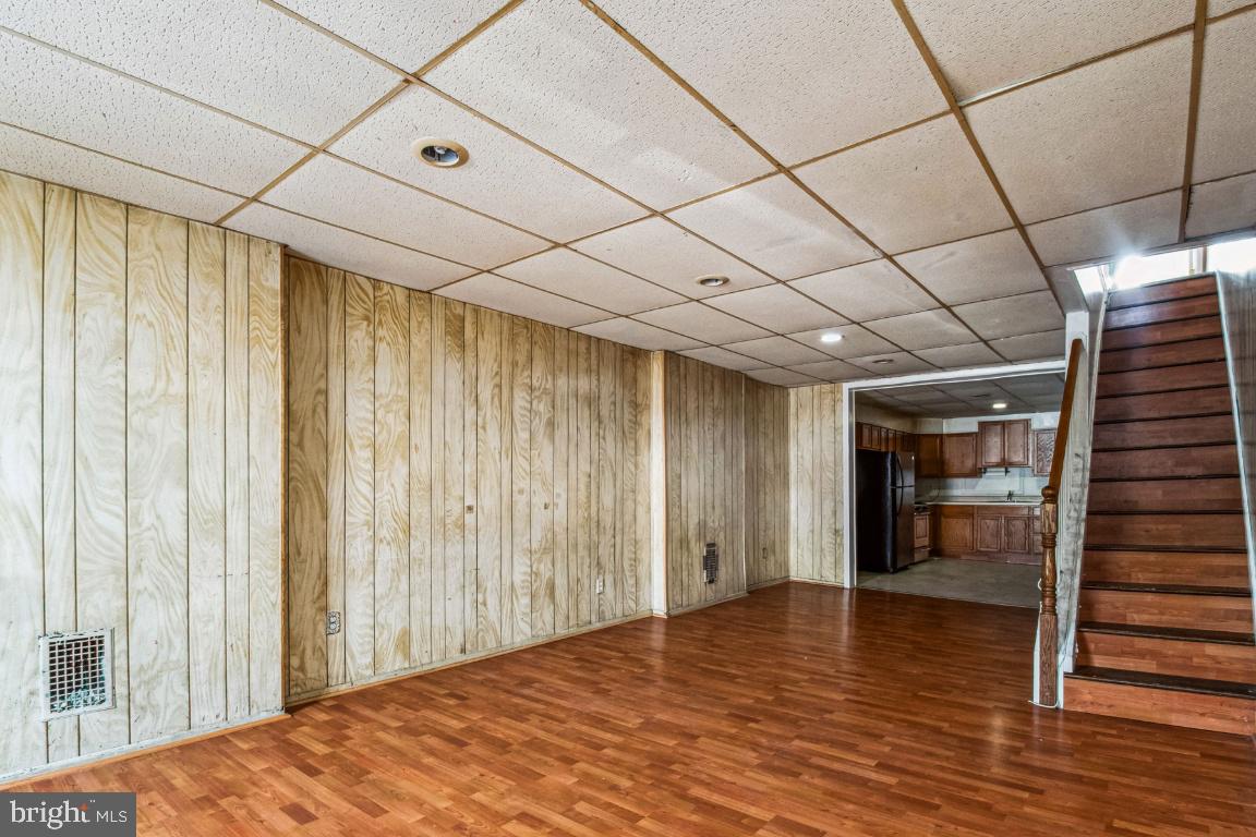 HIGHLANDTOWN - Residential Lease