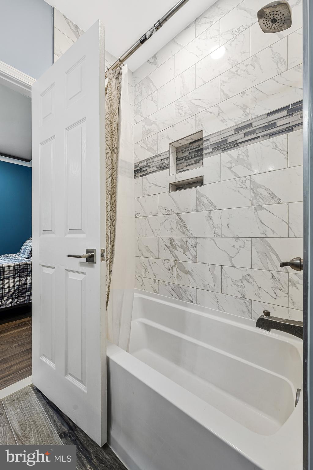 JANET L DAWSON - Residential