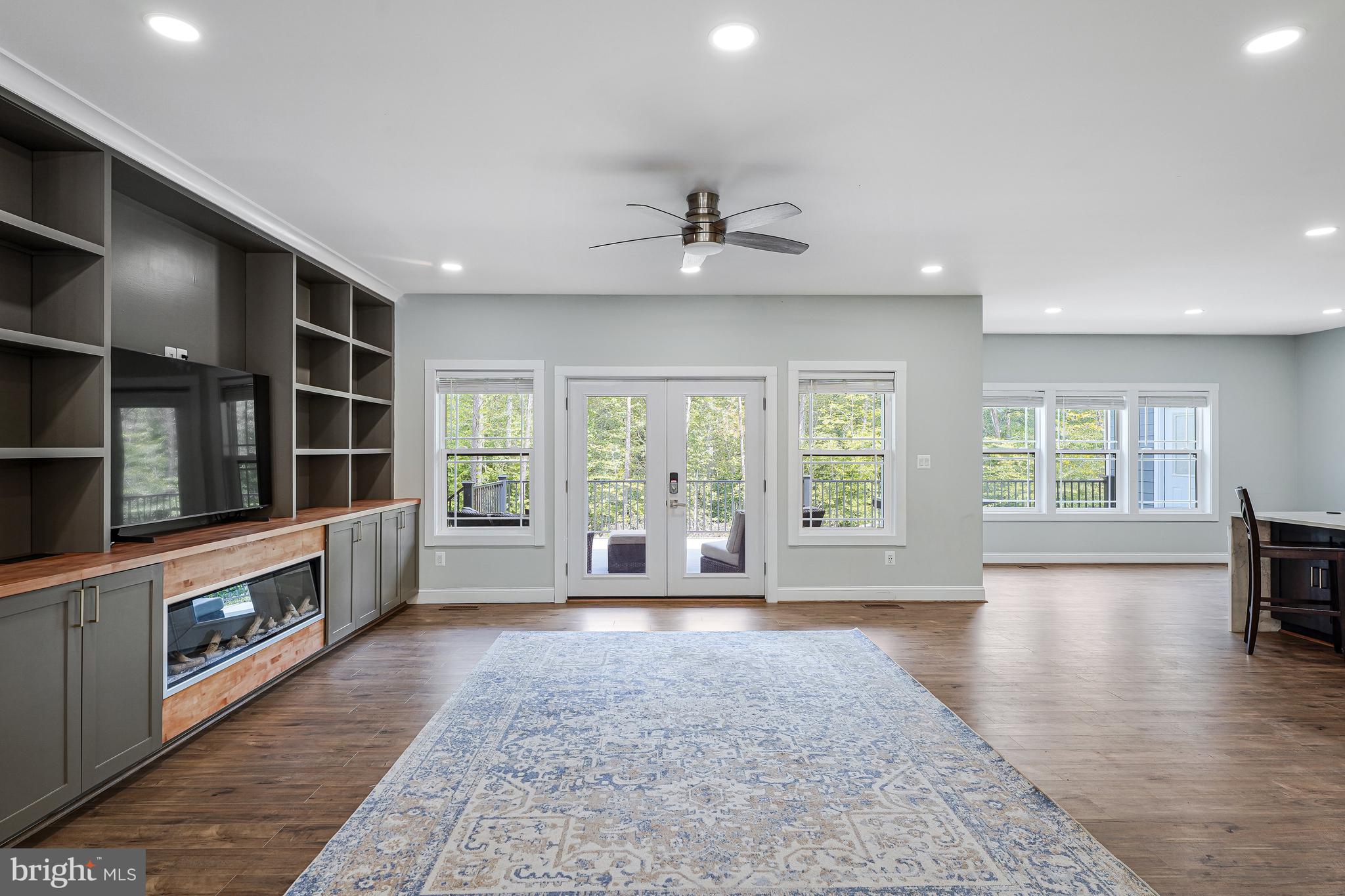 JANET L DAWSON - Residential