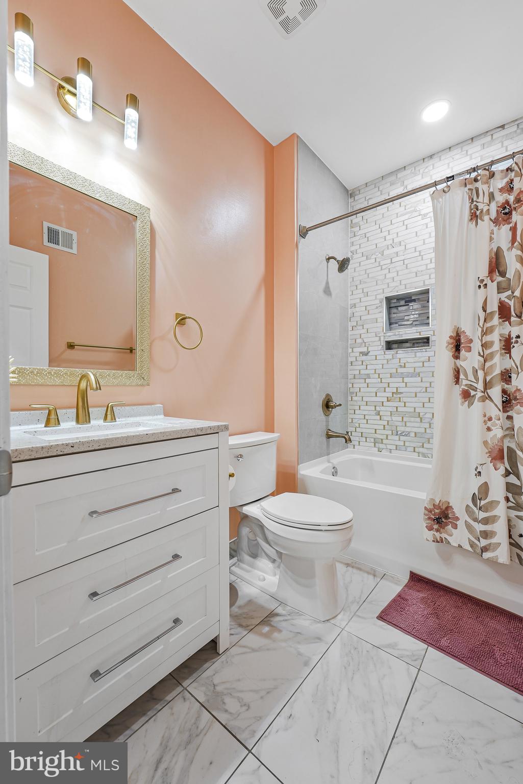 JANET L DAWSON - Residential