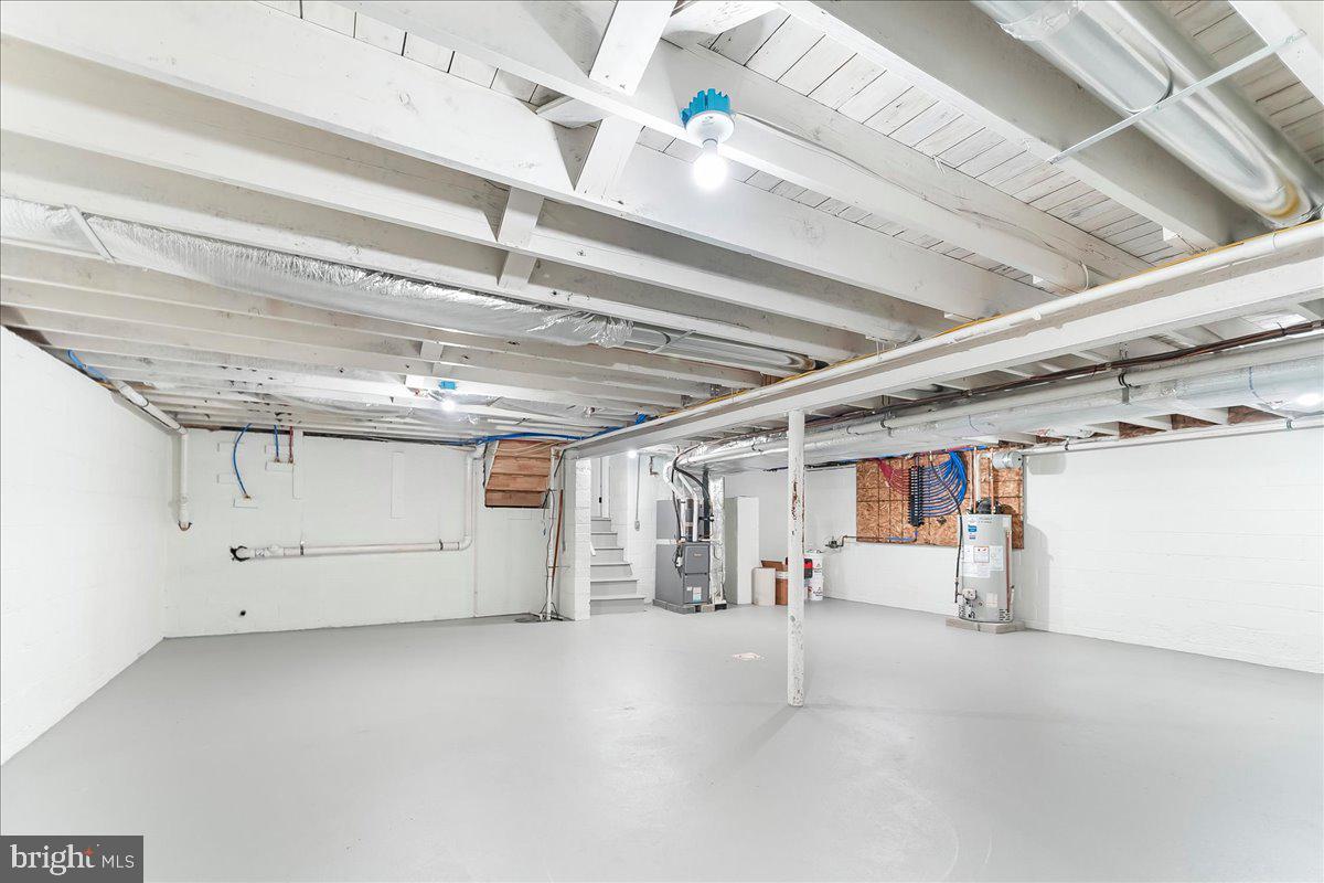 DRESHER WOODS - Residential