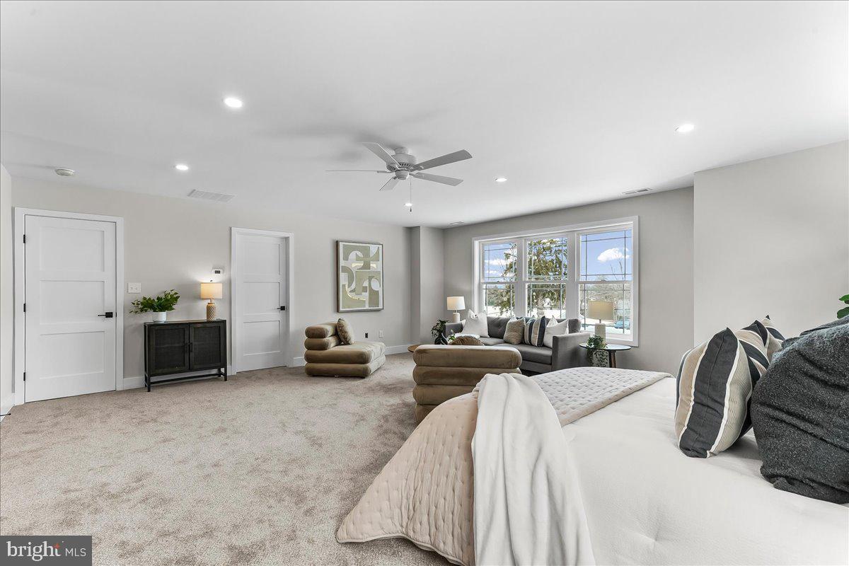 DRESHER WOODS - Residential