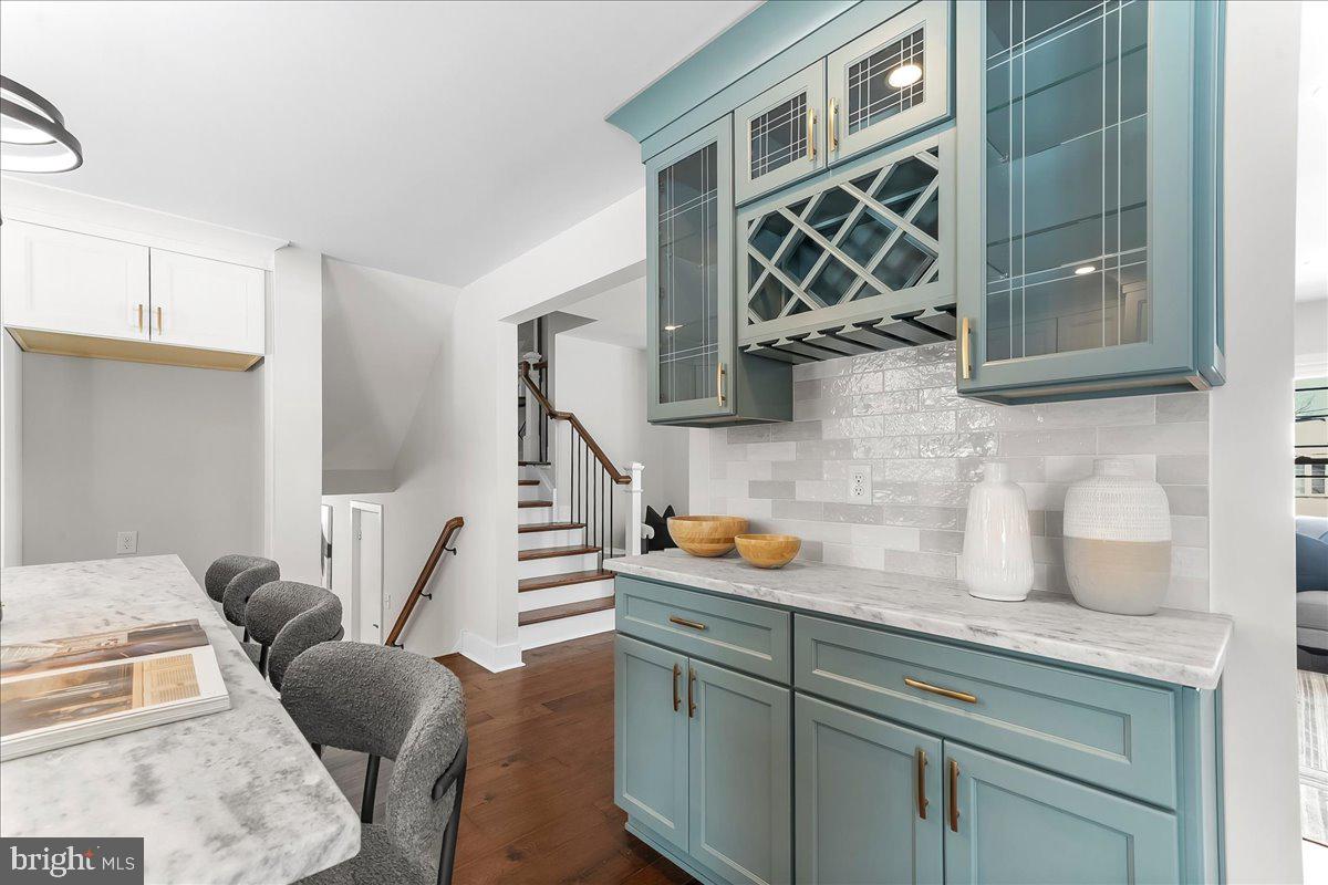 DRESHER WOODS - Residential