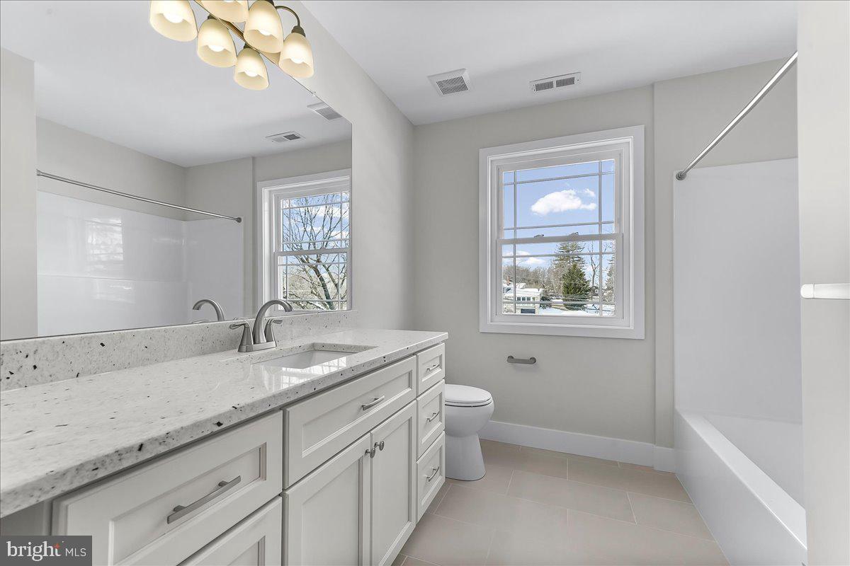 DRESHER WOODS - Residential