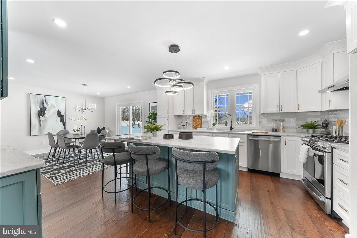 DRESHER WOODS - Residential