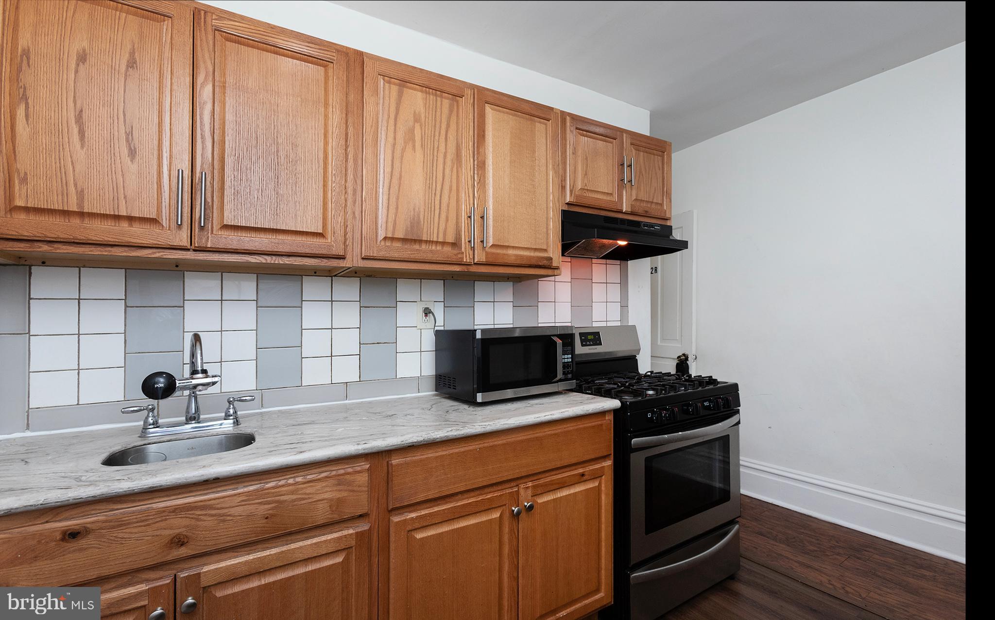 HARRISBURG CITY - Residential Lease