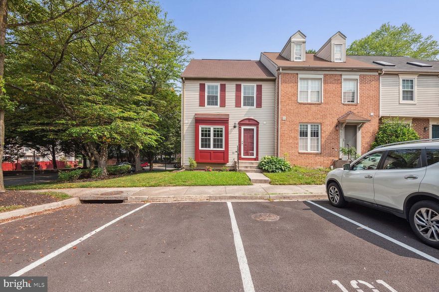 Beautiful end-unit 3 bed/2.5 bath townhome in highly sought after Gunners Lake Village in Germantown MD. Carpet replaced 2023.  Granite countertops and stainless steel appliances in spacious eat-in kitchen. Large primary bedroom with vaulted ceilings, skylights and ensuite full bathroom. Finished basement with washer/dryer. Fenced in rear yard with spacious deck. Near lake, pool, tennis courts, trails, tot lots, bus stops, parks, shopping, groceries, restaurants, 1-270, Middlebrook Rd and other major routes. Professionally managed. Online application. Excellent credit required. One application per adult occupant. Professionally managed. Online Application. Excellent credit required. Pets allowed case by case. Property is tenant occupied. Property will be deep cleaned and all touch-up work will be completed prior to move-in.
