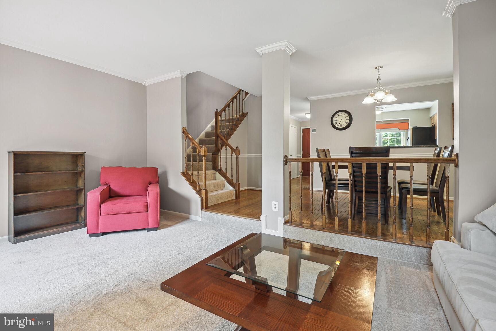 GUNNERS LAKE VILLAGE - Residential Lease