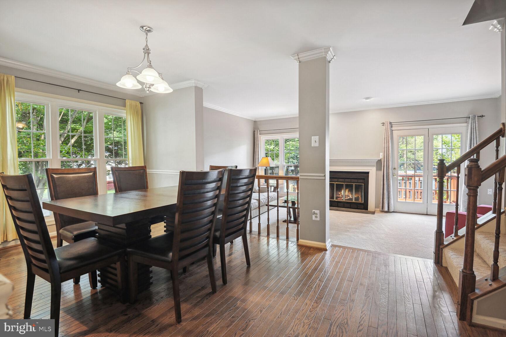 GUNNERS LAKE VILLAGE - Residential Lease