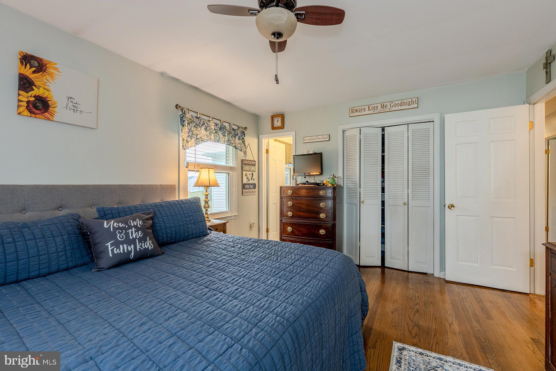 SIGNAL HILL - Residential