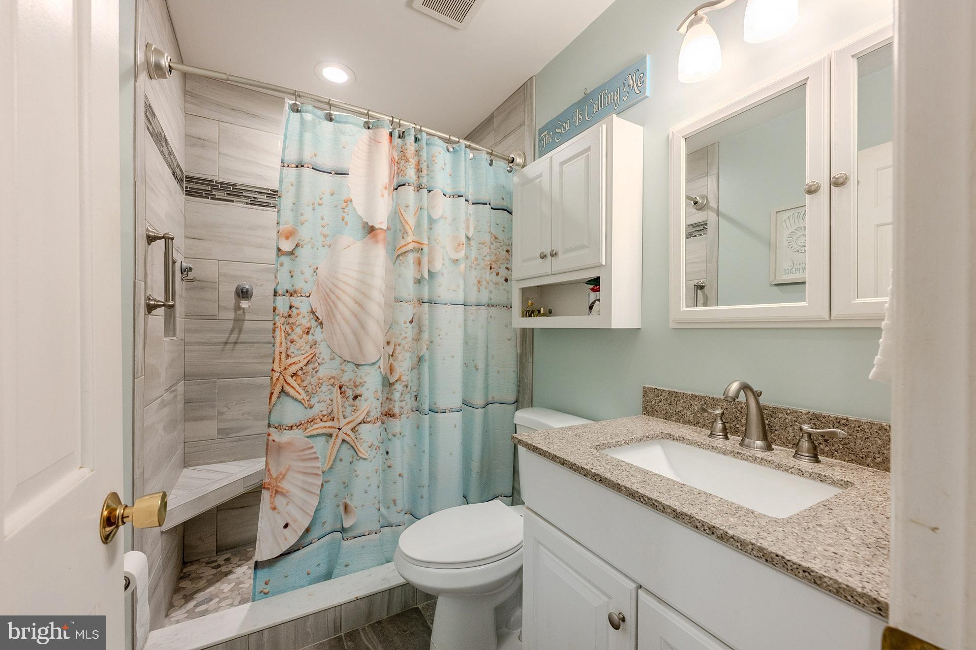 SIGNAL HILL - Residential