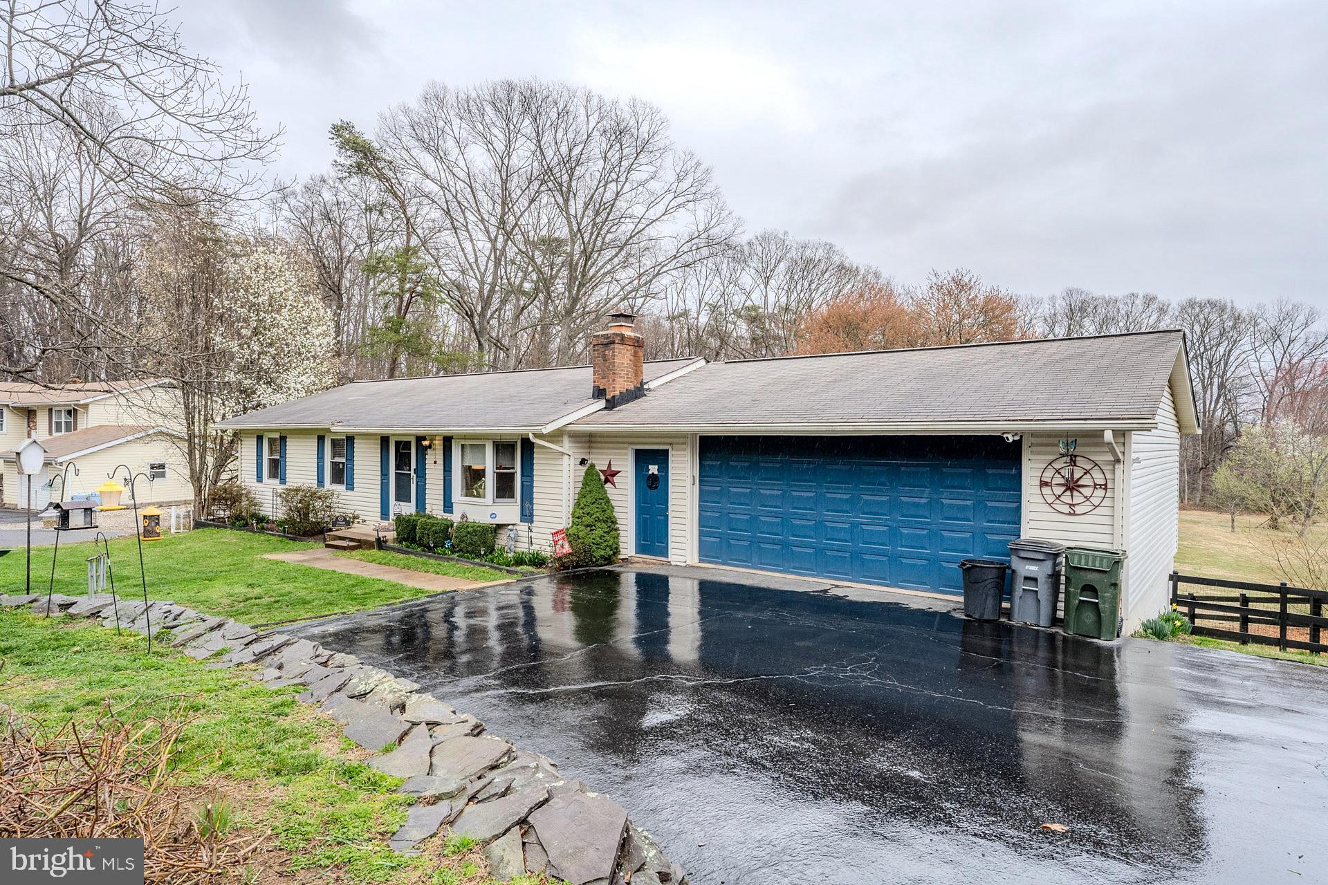 SIGNAL HILL - Residential