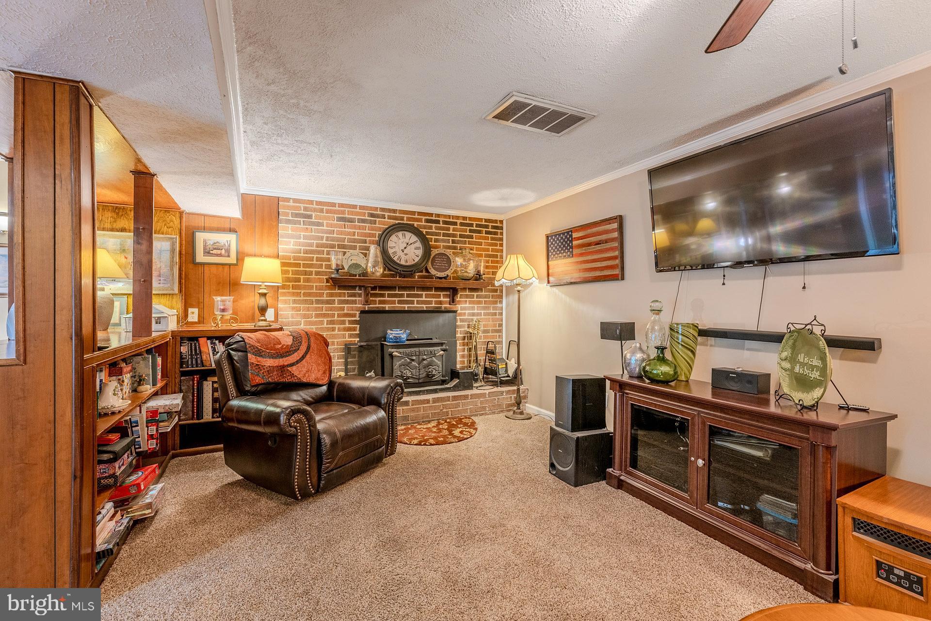 SIGNAL HILL - Residential