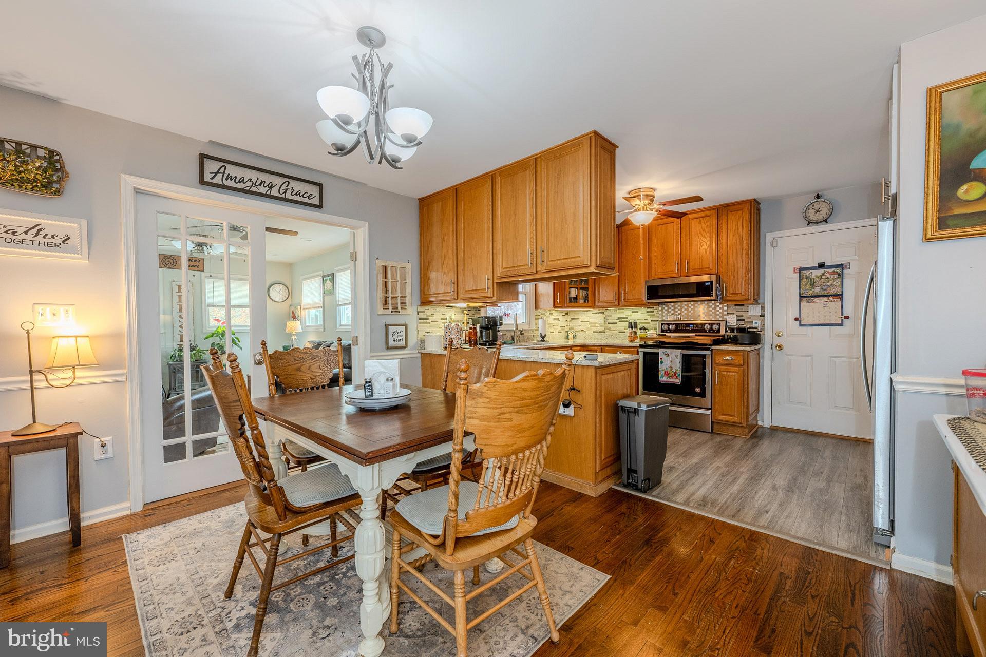 SIGNAL HILL - Residential