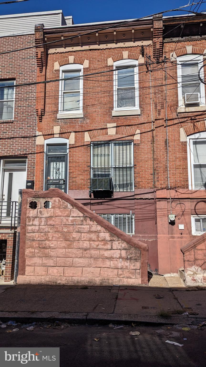 POINT BREEZE - Residential