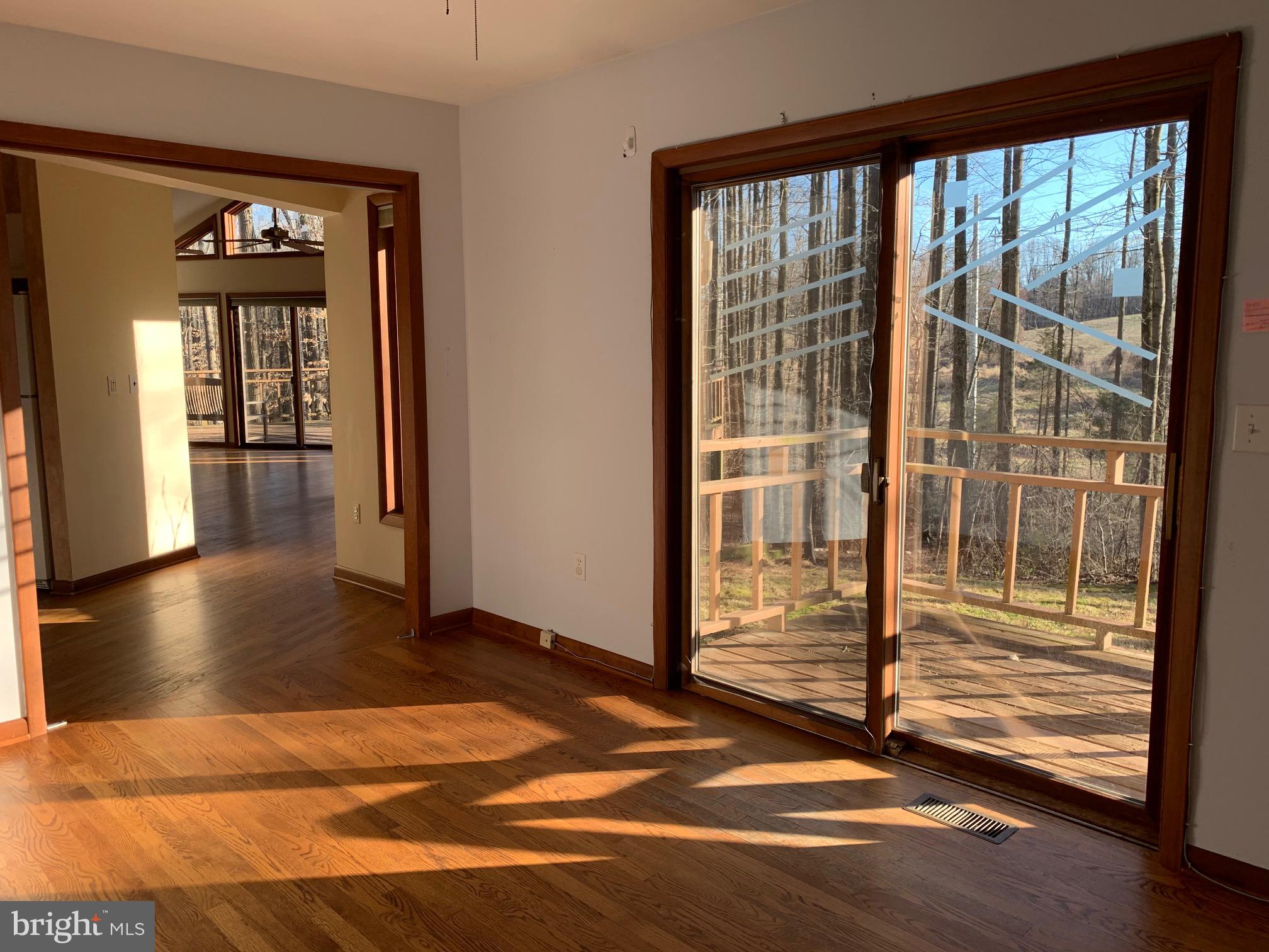 KENFIELD WOODS - Residential Lease