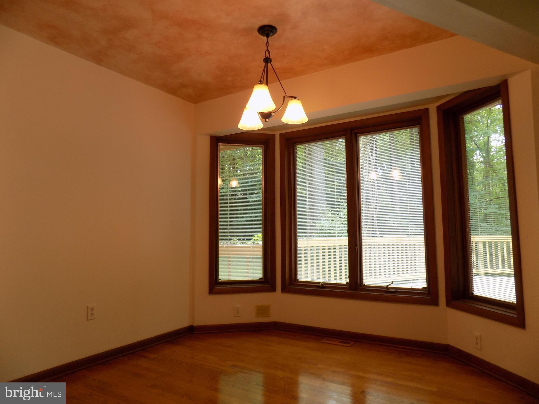 KENFIELD WOODS - Residential Lease