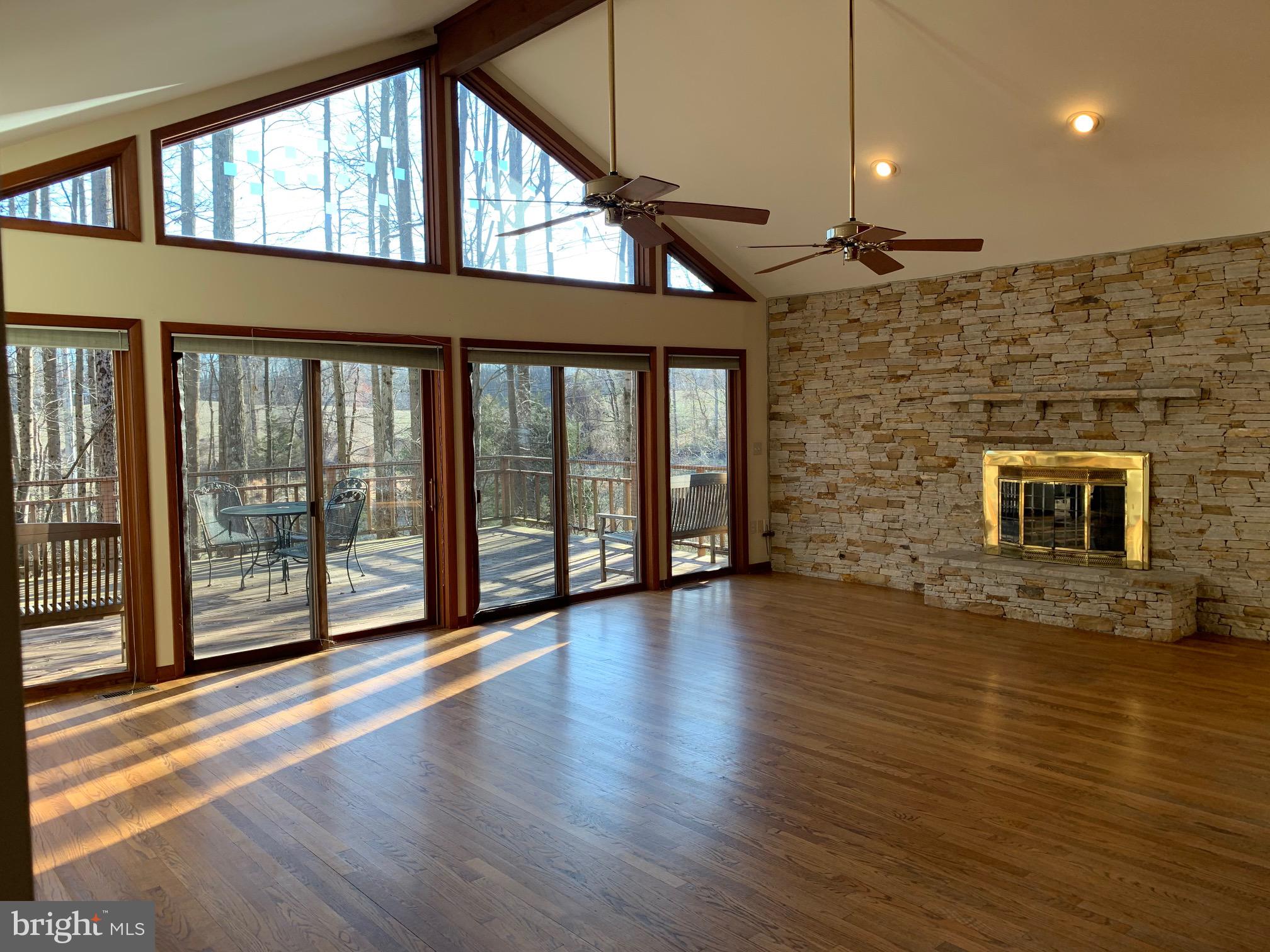 KENFIELD WOODS - Residential Lease