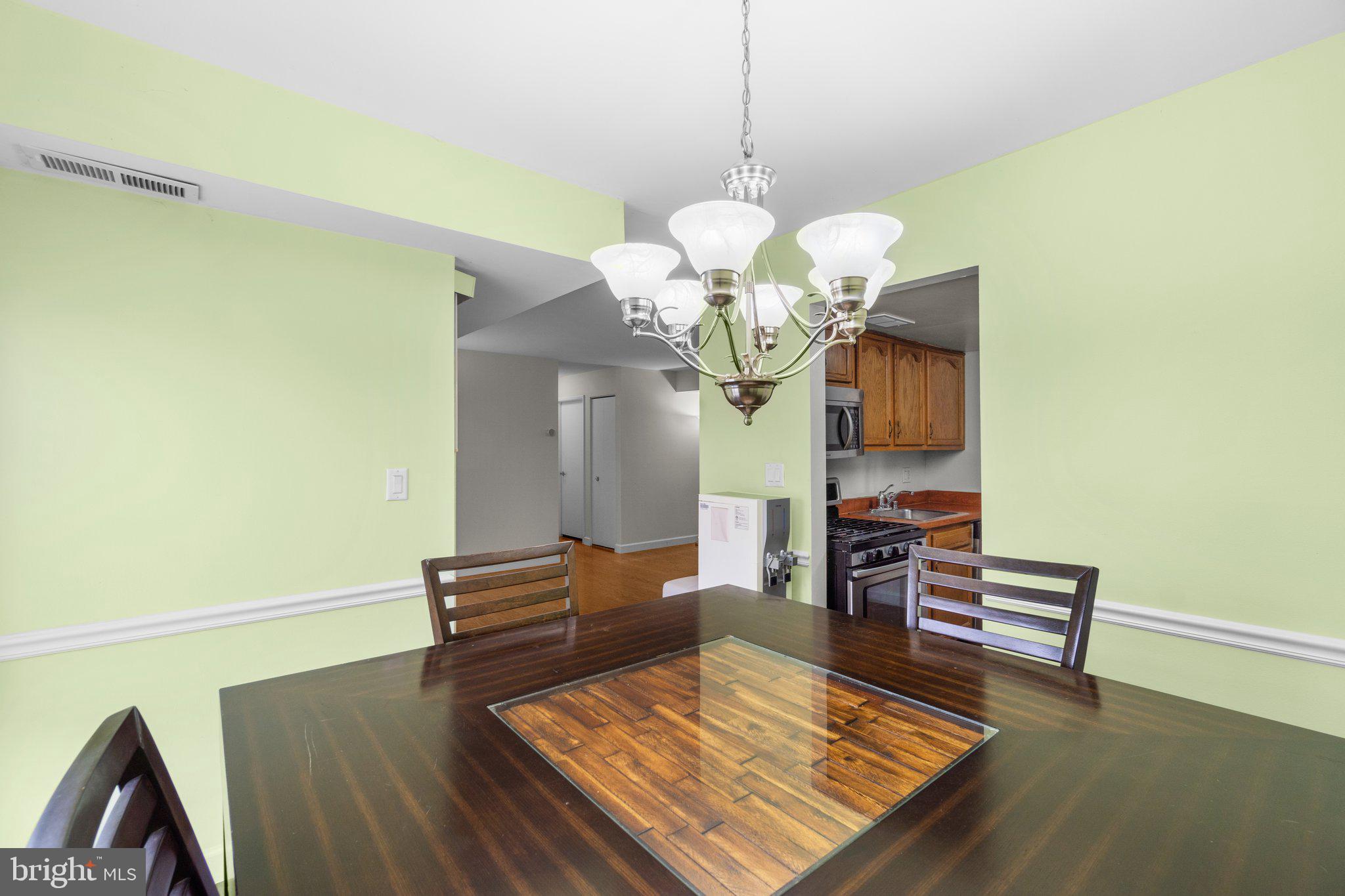 VILLAGE OF LONG REACH - Residential