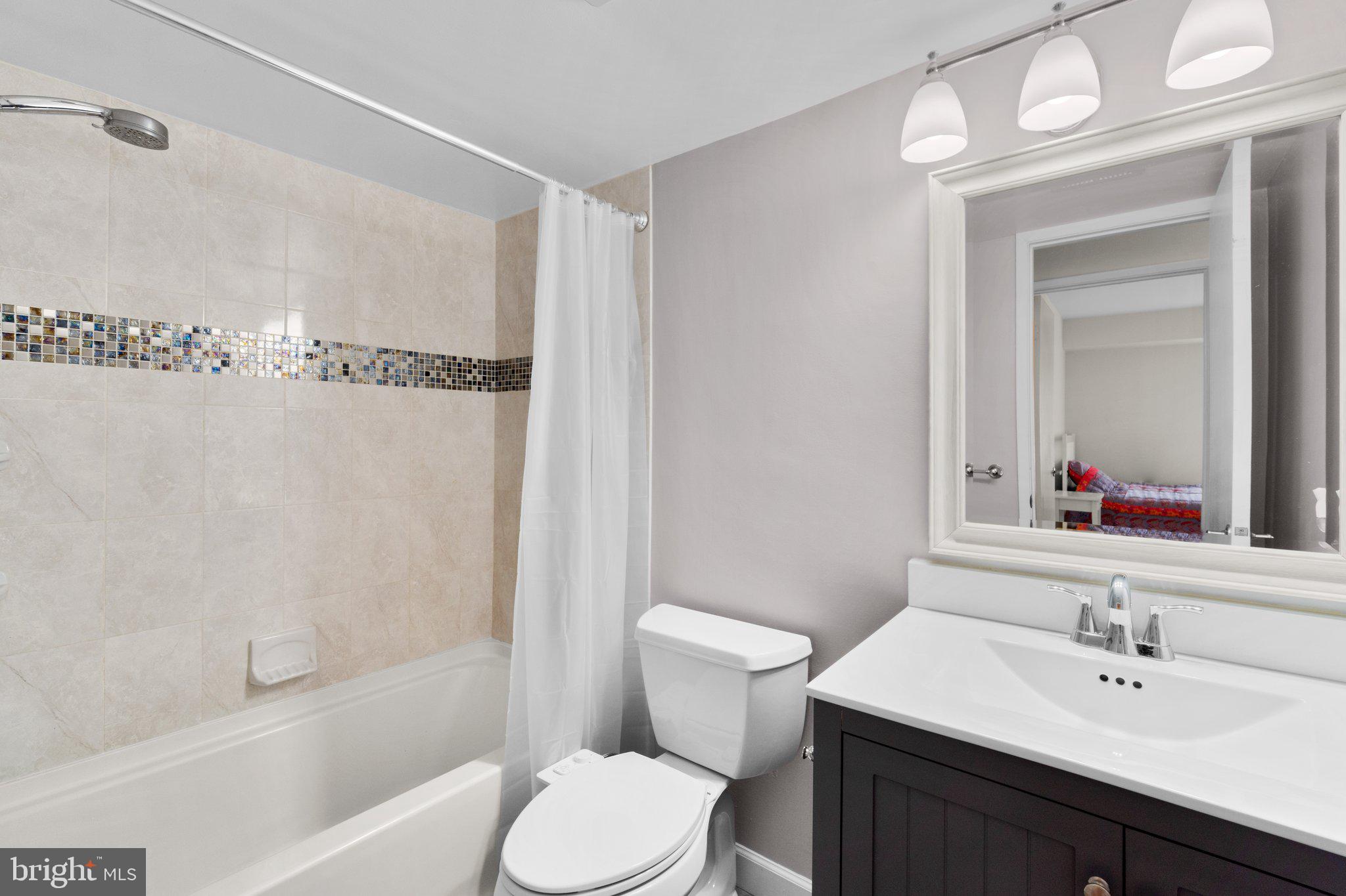 VILLAGE OF LONG REACH - Residential