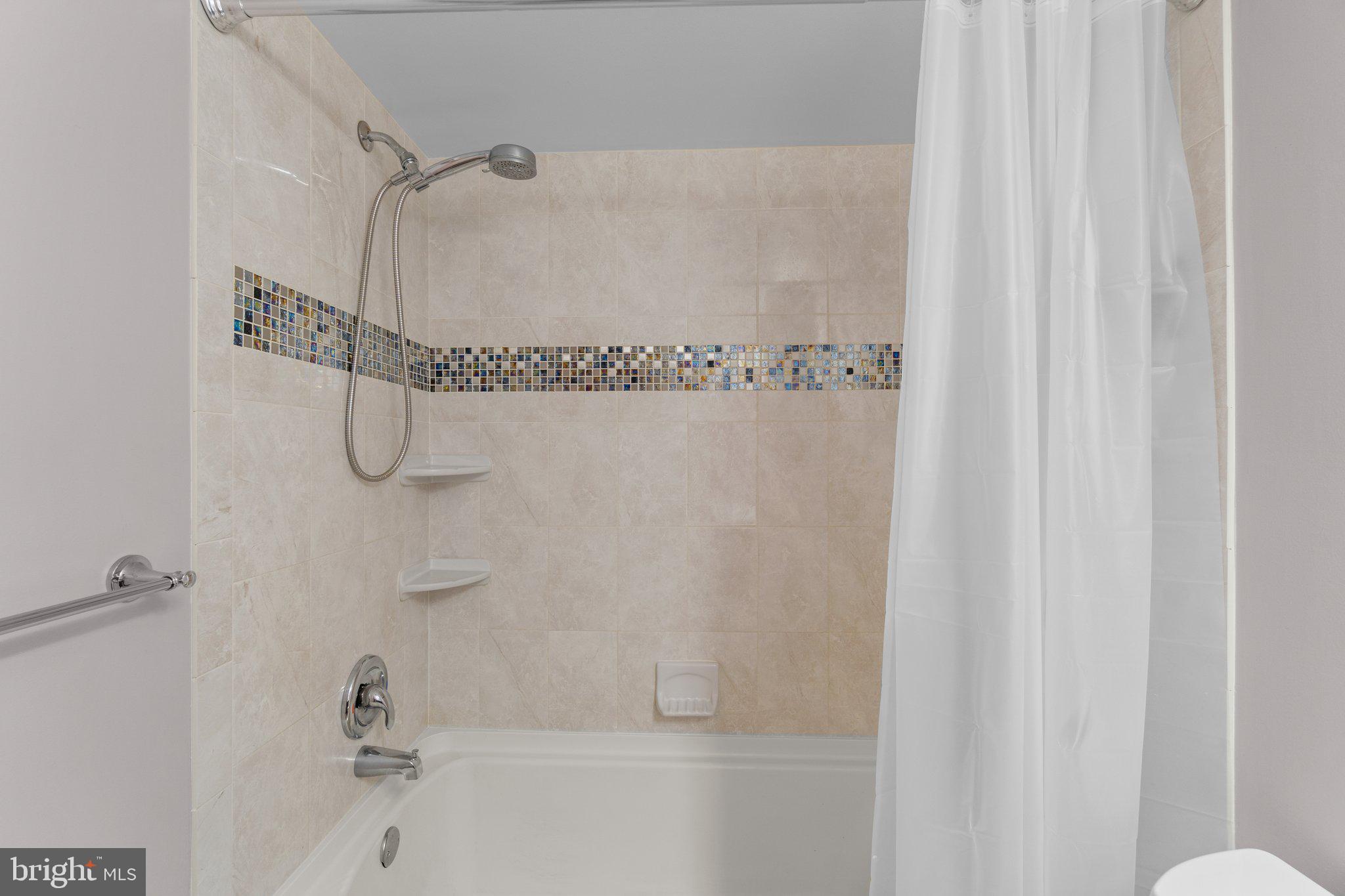 VILLAGE OF LONG REACH - Residential