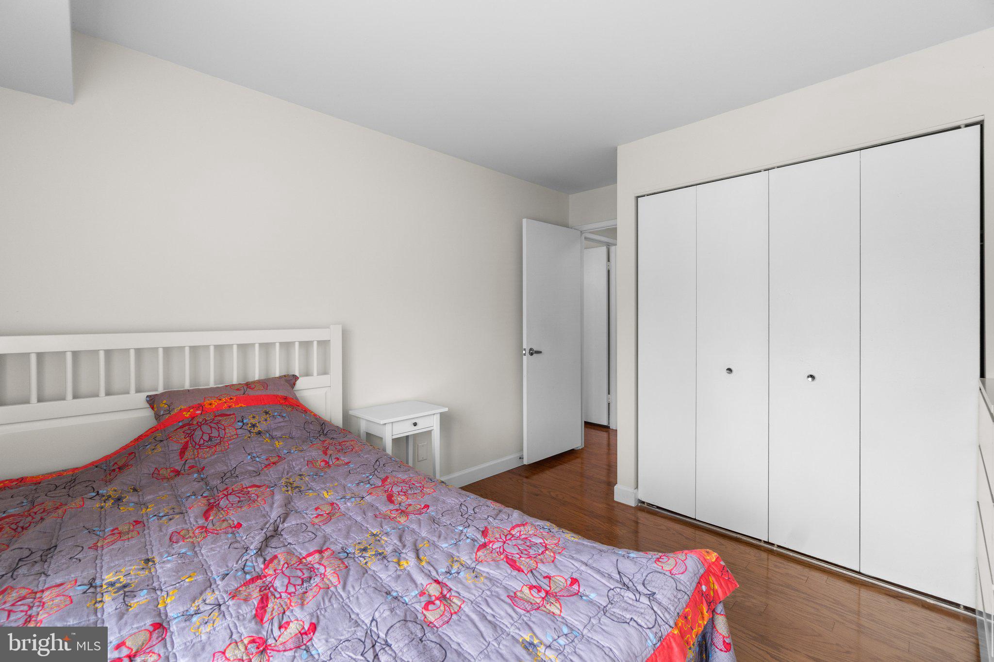 VILLAGE OF LONG REACH - Residential