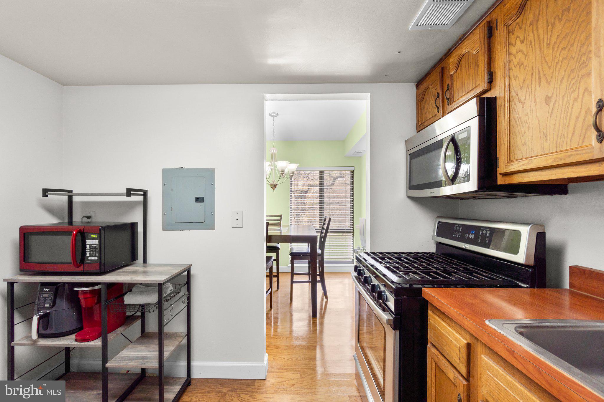 VILLAGE OF LONG REACH - Residential