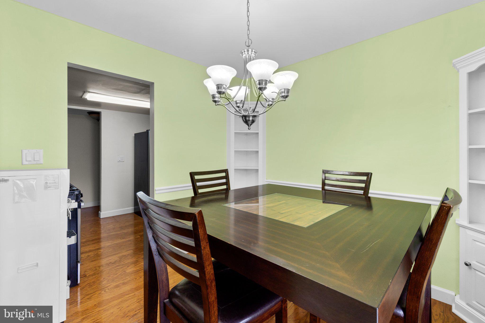 VILLAGE OF LONG REACH - Residential