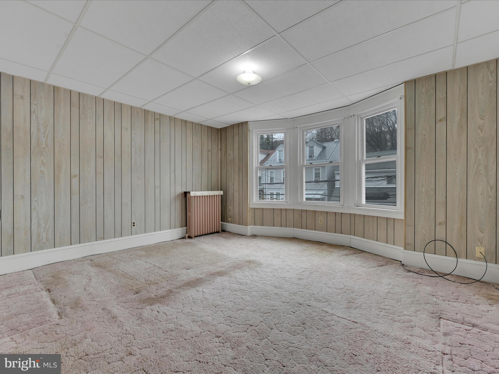 YORKVILLE - Residential