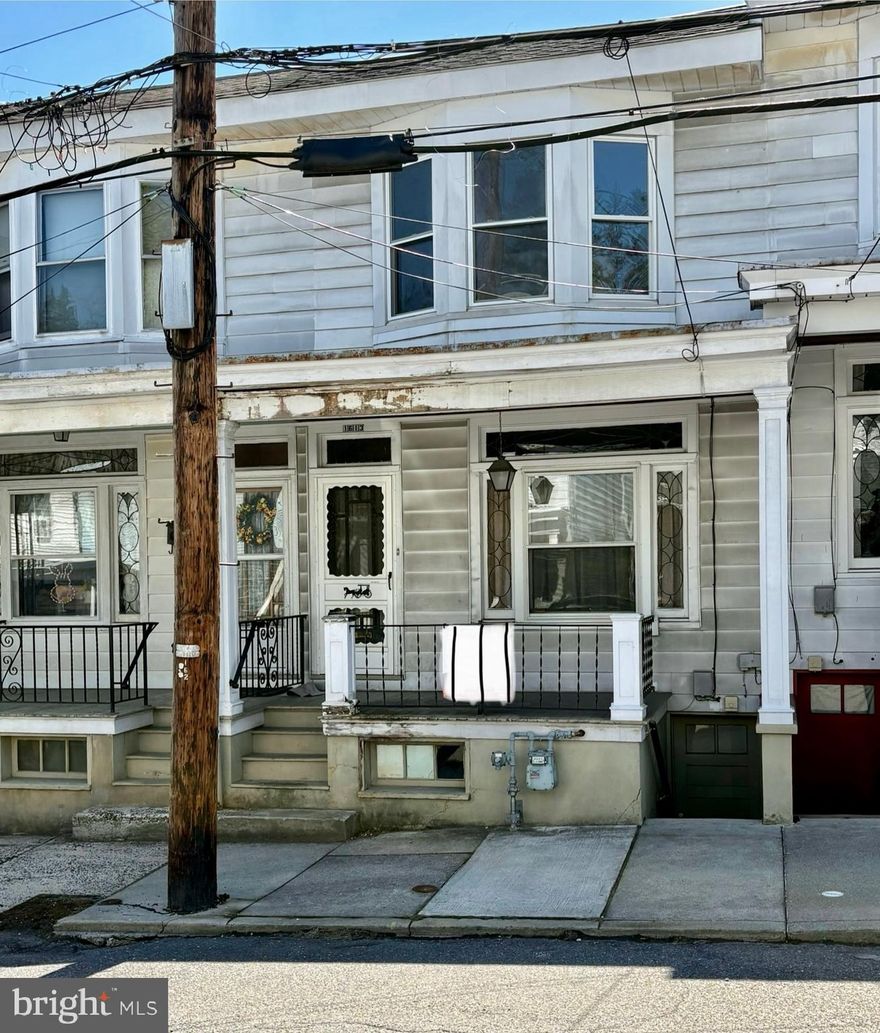 Three-bedroom home located in the desirable Yorkville area! This home features three nicely sized bedrooms with closets, replacement windows, natural gas heat, and beautiful woodwork you’re sure to love. It’s the perfect starter home or a great addition to your investment portfolio! Outside, you’ll find a patio—ideal for enjoying cookouts or sipping a cup of espresso in the morning before starting your day. The fenced-in yard is perfect for children and pets, and there’s also off-street parking!