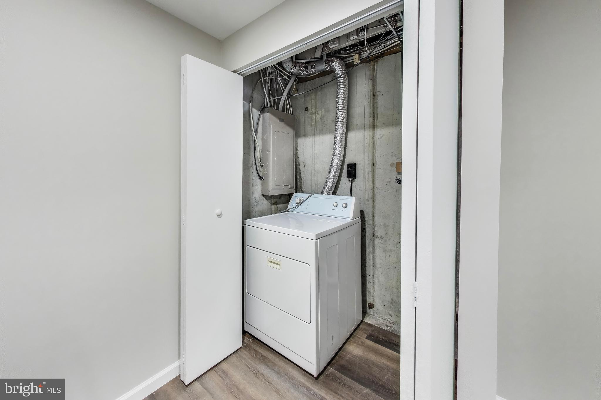 ASPENWOOD - Residential